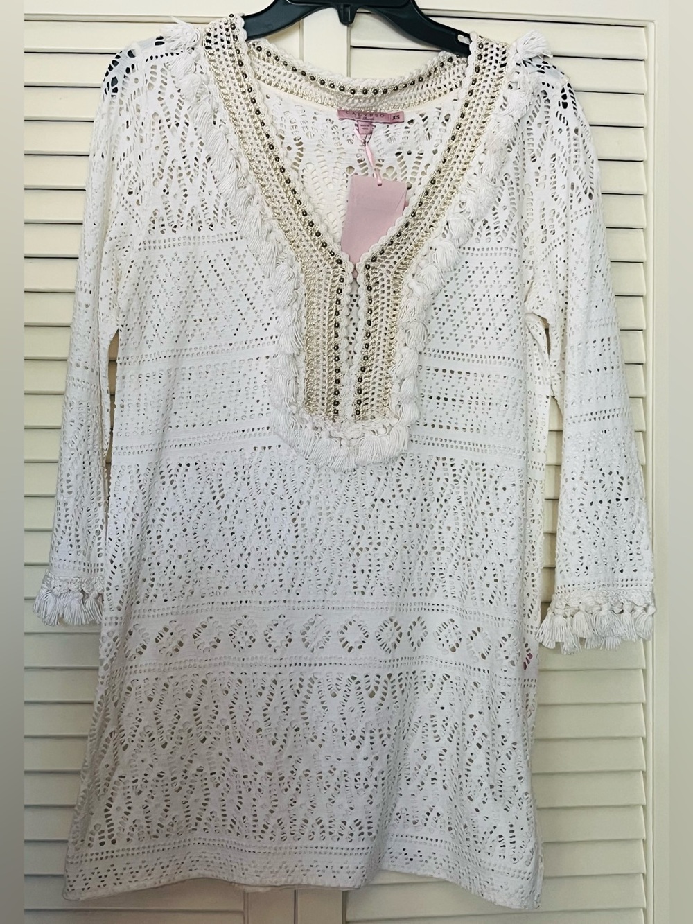CALYPSO ST.BARTHS. NWT. Crocheted, chic peek-a-boo tunic dress w/mini tassels.💖